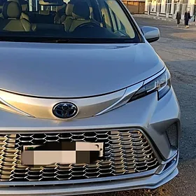 Toyota Sienna 2022