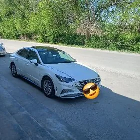 Hyundai Sonata 2022