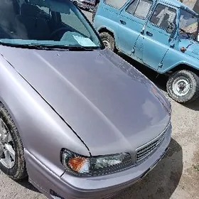 Nissan Maxima 1995