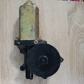 ayna galdyryan matorcik