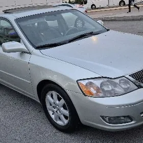Toyota Avalon 2001