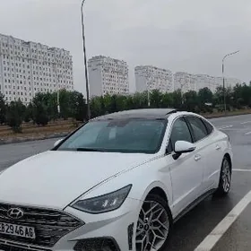 Hyundai Sonata 2022
