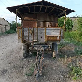 MTZ 80 2023