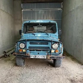 UAZ 2206 2000