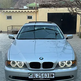 BMW E39 2001