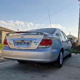 Toyota Camry 2005