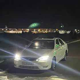 Toyota Camry 2005