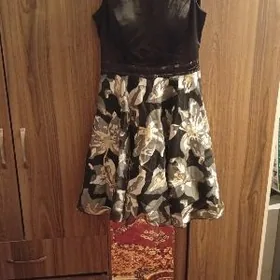 платье вечернее