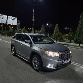Toyota Highlander 2014