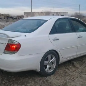 Toyota Camry 2003