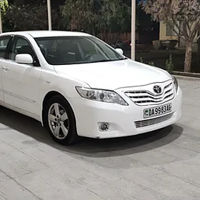 Toyota Camry 2010