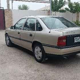 Opel Vectra 1990