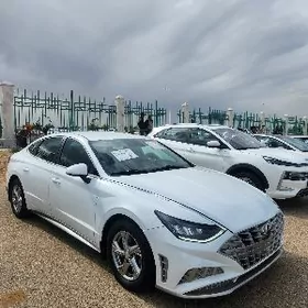 Hyundai Sonata 2021