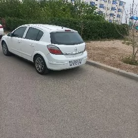 Opel Astra 2004
