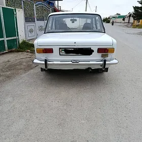 Lada 2104 1980