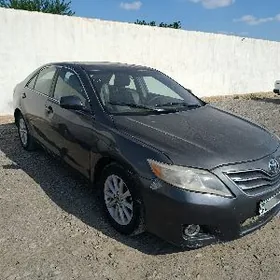 Toyota Camry 2010