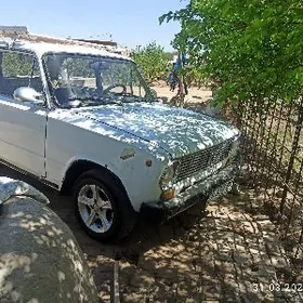 Lada 2104 1980