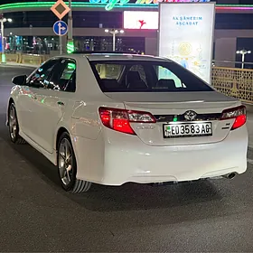 Toyota Camry 2012