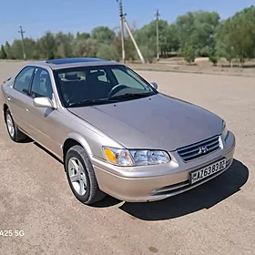 Toyota Camry 1999