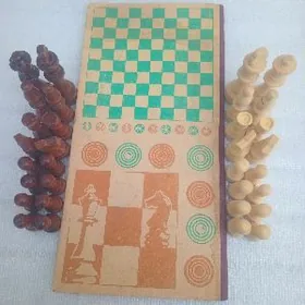 Шахматы Küşt