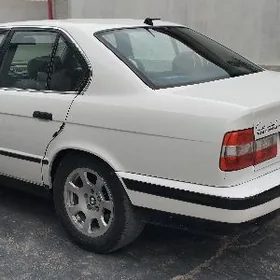BMW 525 1989