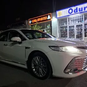 Toyota Camry 2018
