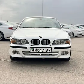 BMW E39 2001