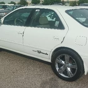 Toyota Camry 2001