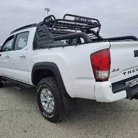 Toyota Tacoma 2018