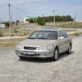 Toyota Camry 1999
