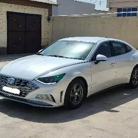 Hyundai Sonata 2021