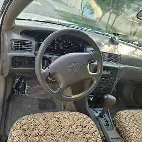 Toyota Camry 2001