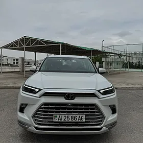 Toyota Grand Highlander 2023