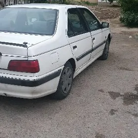 Peugeot 405 2003