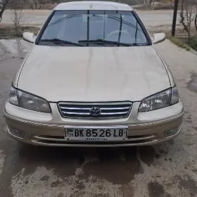 Toyota Camry 1998