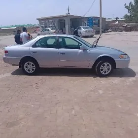 Toyota Camry 1997