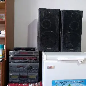 музыкальный центр