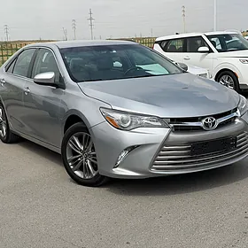 Toyota Camry 2016