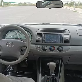 Toyota Camry 2003