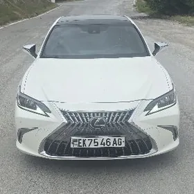 Lexus ES 350 2019