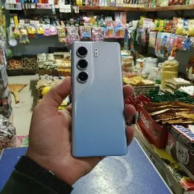 Tecno camon 40pro 8.256