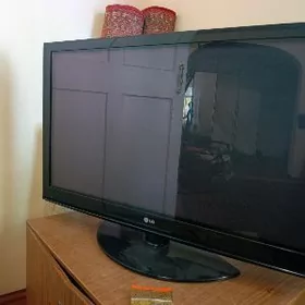 Телевизор LG-ЖК