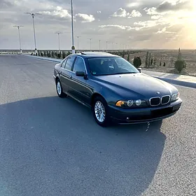 BMW E39 2003