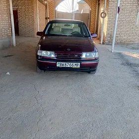 Opel Vectra 1992