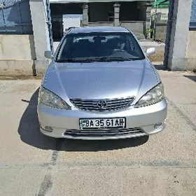 Toyota Camry 2005