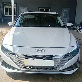 Hyundai Elantra 2021