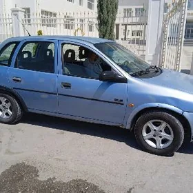 Opel Vita 1995