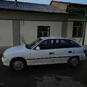 Opel Astra 1993