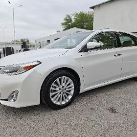 Toyota Avalon 2013