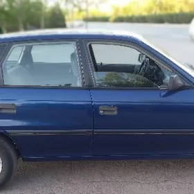 Opel Astra 1992
